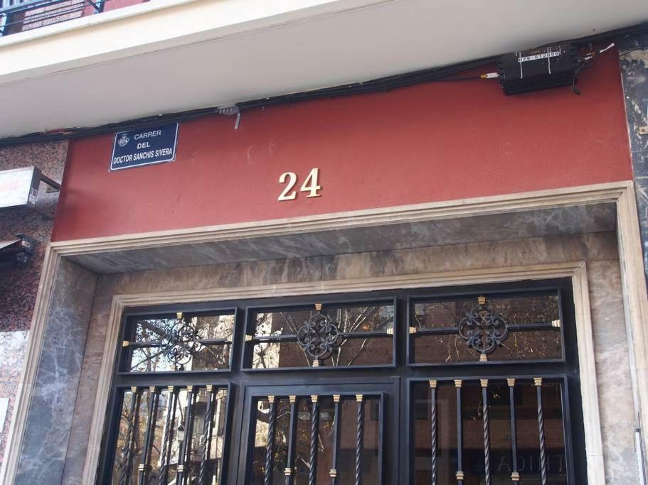 Sivera-Centro Apartment Valencia Luaran gambar